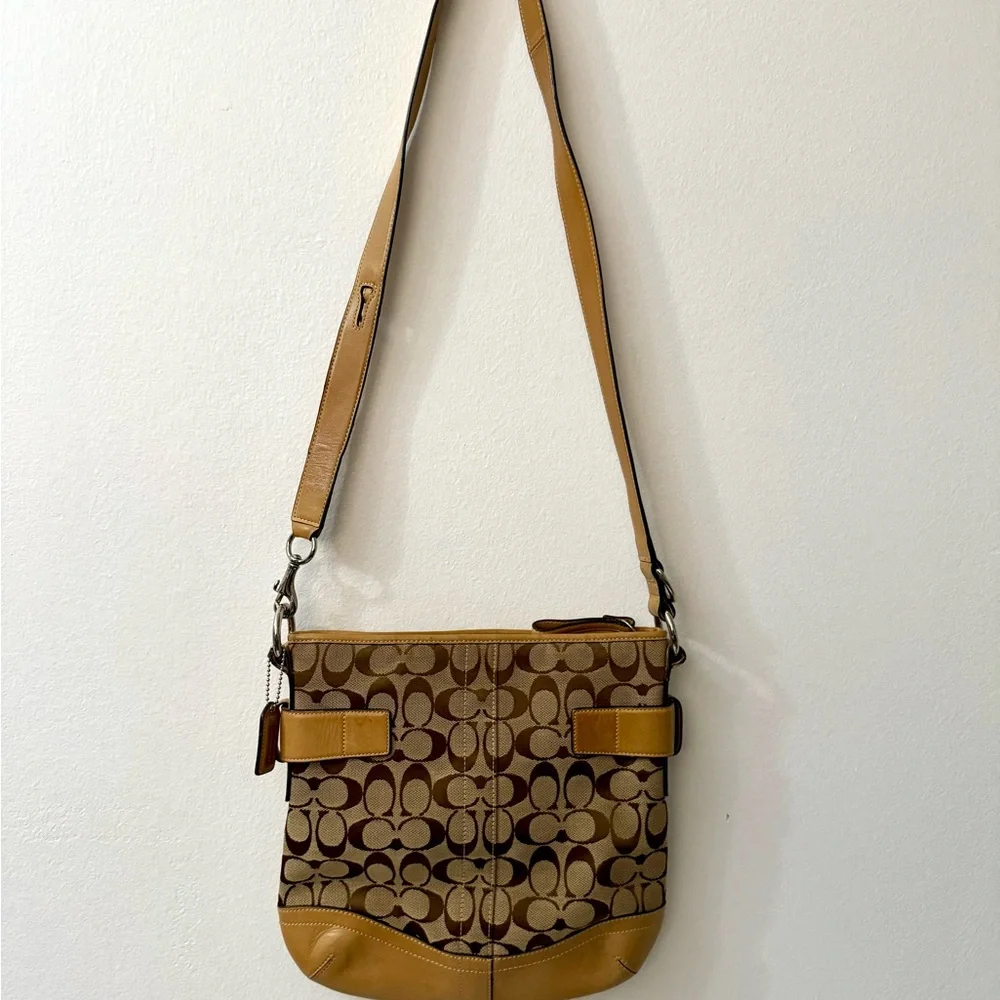 Coach Brown and Tan Crossbody Bag - Picture 4 of 6